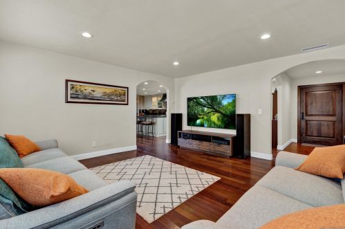 2855 Victoria Dr, Alpine CA  91901-3669 exterior