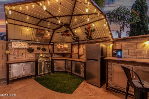 3109 Morenci Rd, San Tan Valley, AZ 85143-4557