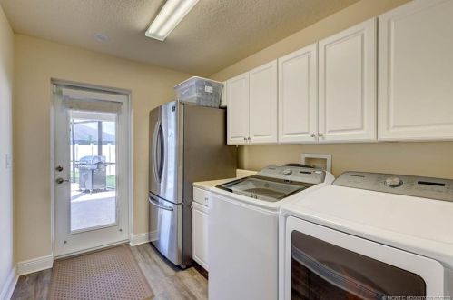 5860 Poe Ct, Port Saint Lucie FL  34986-4644 exterior