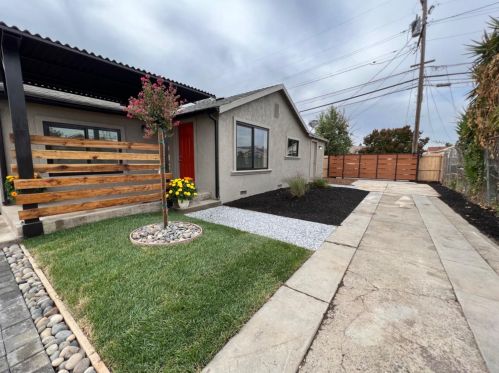 3413 Santa Fe St, Riverbank CA  95367-2318 exterior