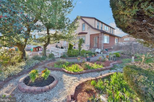 300 White Horse Pike, Camden NJ  08107-1309 exterior