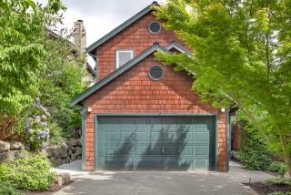 2618 Vly, Seattle WA  98112-4351 exterior