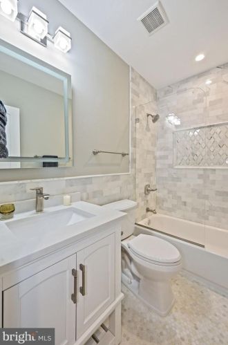 438 Kenyon St, Washington DC 20010-2915 exterior