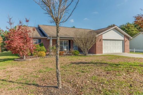 2916 Dragonfly Way, Maryville, TN 37803-3068