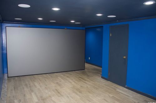 12 Ramblewood Rd, Shoreham NY  11786-2300 exterior