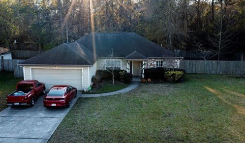 134 Kellyn Oaks Dr, Conroe, TX 77306-6342