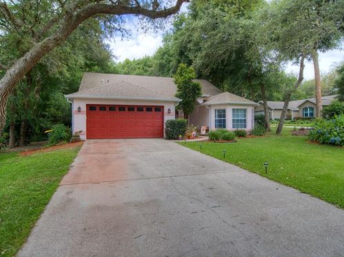 2084 King Richards Ct, Orange City, FL 32763-6351
