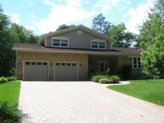 1914 Edgewood Dr, Weston, WI 54476-1224