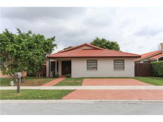 10561 66th Ter, Miami, FL 33173-1309