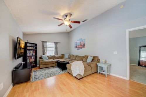 3424 Fox Holw Dr, Orlando FL 32829-8781 exterior