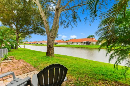 15341 Summer Lake Dr, Delray Beach FL  33446-3439 exterior