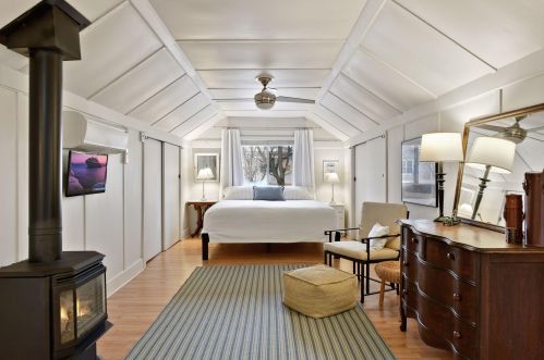 4817 Clinton Ave, Minneapolis MN 55419-5658 exterior