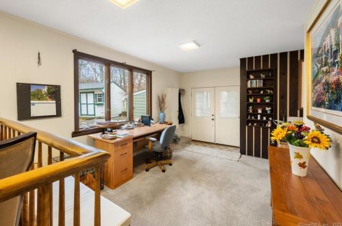 10 Lee Dr, Lyme CT  06371-2111 exterior