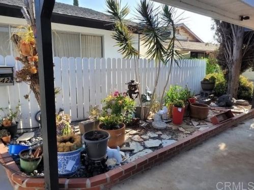 6742 Jackson Dr, San Diego, CA 92119-3336