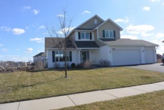 16476 Dodd Ln, Lakeville, MN 55044-6127