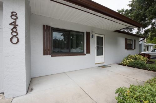 8480 59th Ln, Pinellas Park, FL 33781-1401