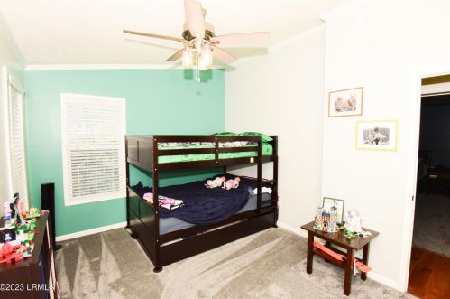 5 Wateree Ct, Beaufort SC  29902-3332 exterior