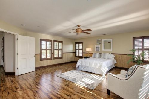 1741 Campos Ave, Woodland CA  95776-5327 exterior