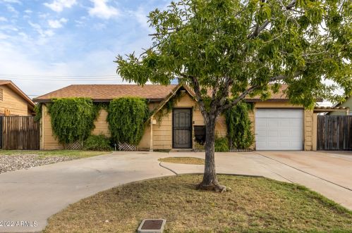 5837 64th Dr, Glendale AZ  85301-5618 exterior