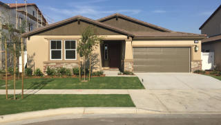 312 White Alder Dr, Bakersfield, CA 93314