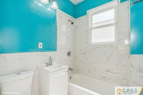 62 Prospect Ave, Irvington NJ  07111-1813 exterior