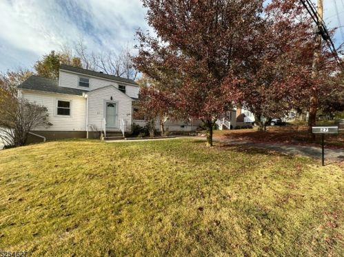 27 Highland Ave, Dover NJ  07801-3702 exterior