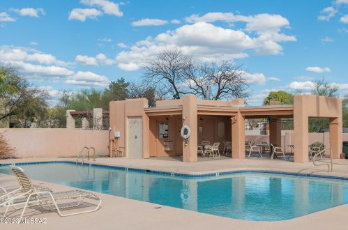 4345 Winding Creek Pl, Tucson AZ  85712-5461 exterior