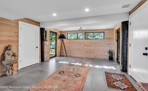 49 Cherokee Ln, Bricktown NJ  08724-4405 exterior