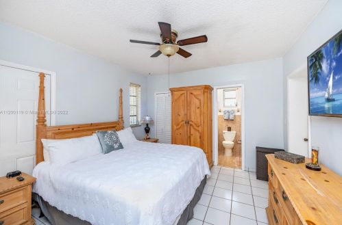 1031 53 St, Hialeah FL  33012-2202 exterior