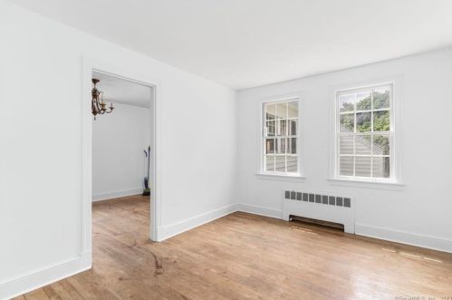 1 Beech Dr, Norwich CT 06360-2903 exterior