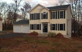 1744 Pine Rdg, Bushkill, PA 18324-9798