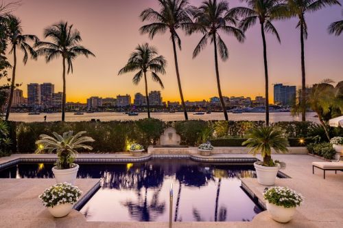 315 Chapel Hill Rd, Palm Beach, FL 33480-4124