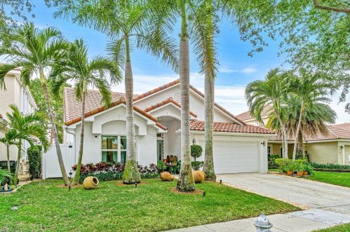 1084 Anchor Pt, Delray Beach, FL 33444-1775