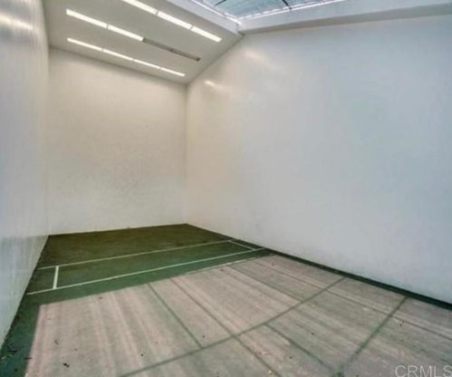 13263 Rancho Penasquitos Blvd, San Diego CA 92129-4066 exterior