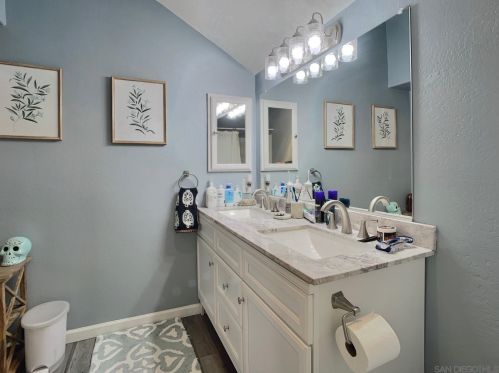 1644 Stone Edge Cir, El Cajon CA  92021-2974 exterior