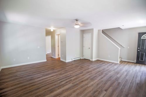 29 Theresa Ave, Salem NH  03079-3959 exterior