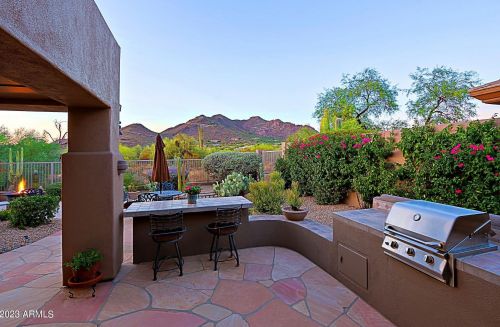 6462 Amber Sun Dr, Scottsdale AZ 85266-7034 exterior