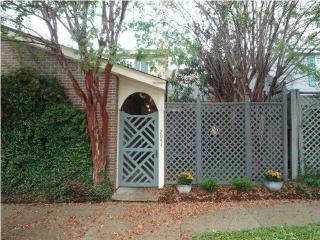 2041 Hazel Hedge Ln, Montgomery, AL 36106-1529