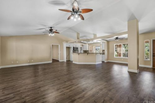 2676 Mustang Ln, Wrightwood CA  92397 exterior