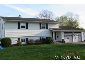 35 Glenridge Rd, Whitesboro, NY 13492-2916