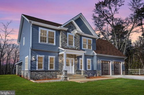 11526 Ashby Dr, Fredericksburg, VA 22407-8642