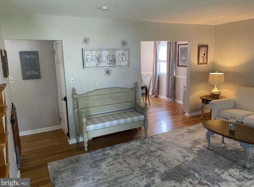 2414 Hartley Pl, Wilmington, DE 19808-4244