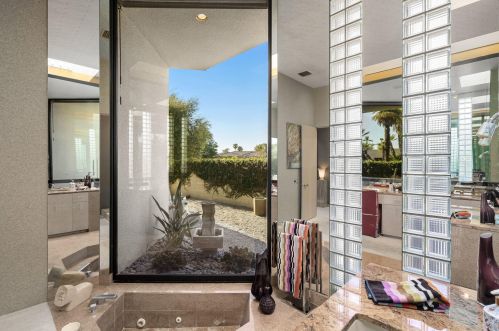 70800 Sunny Ln, Rancho Mirage CA  92270-2345 exterior