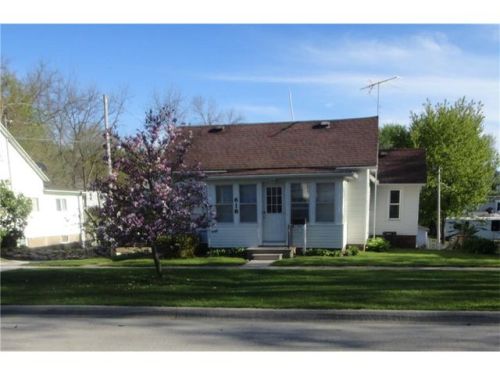 618 5th St, Boone, IA 50036-3538
