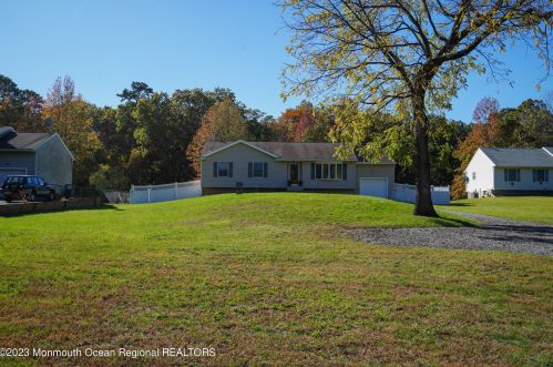 222 Leesville Rd, Jackson Twp, NJ 08527-4539