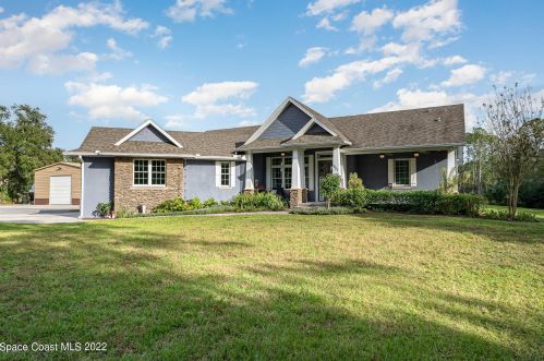 951 Shellcracker Rd, Mims, FL 32754-6214