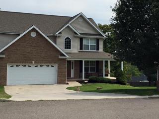 8252 Jade Tree Ln, Knoxville, TN 37938-3186