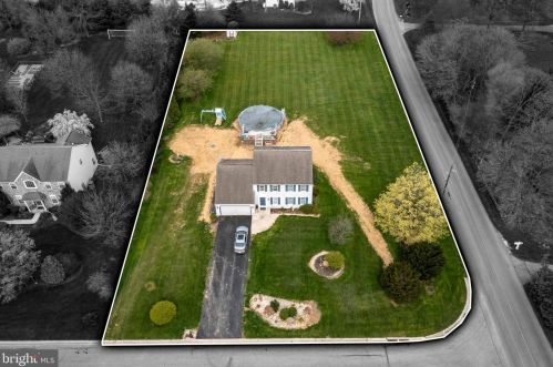 150 Stetson Dr, Marsh, PA 19520-9194