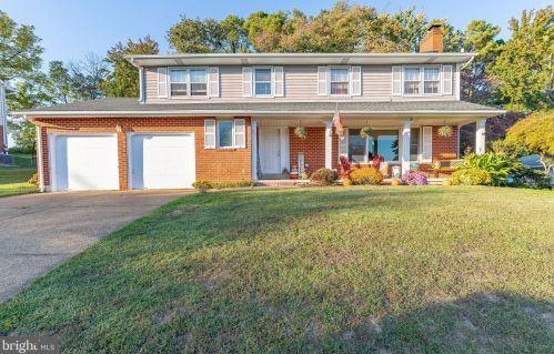 2811 Ambler Ct, Wilmington, DE 19808-2802