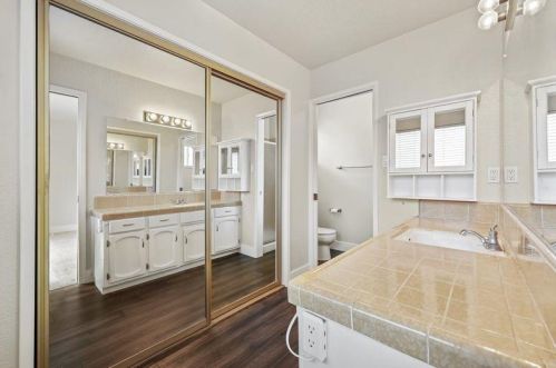 3905 Rexford Ct, Modesto CA  95356-1858 exterior